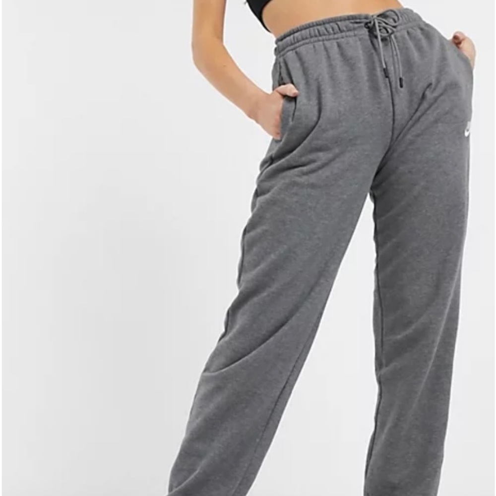 Grey Nike Sweatpants